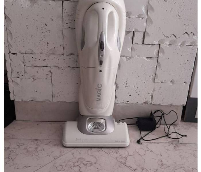 جارو شارژی مجیک اصل کره