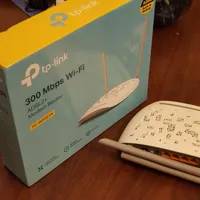 tp-link 300Mbps WiFi ADSL2+ Modem Router TD-W8961N