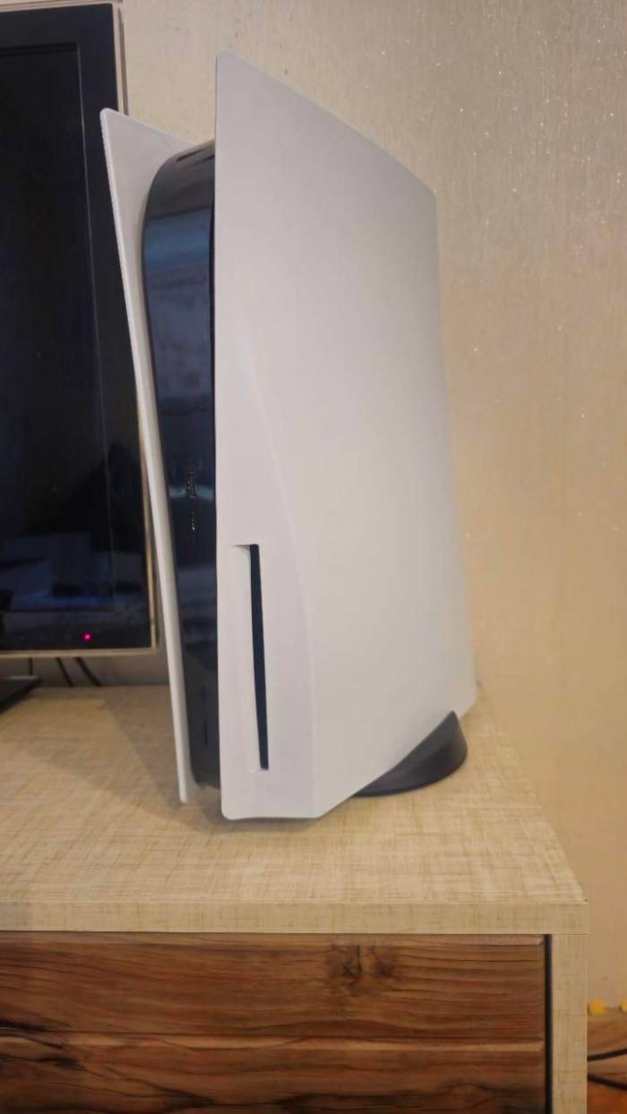 کنسول پلی استیشن ps5
