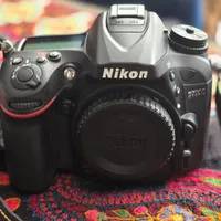 دوربین نیکون D7200 به همراه لنز 18/140