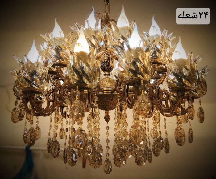 لوستر ۲۴شعله (امامزاده‌حسن‌داخل‌پاساژ‌گلستان)