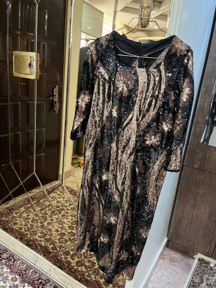 لباس مجلسی پولکی رنگ مسی مشکی