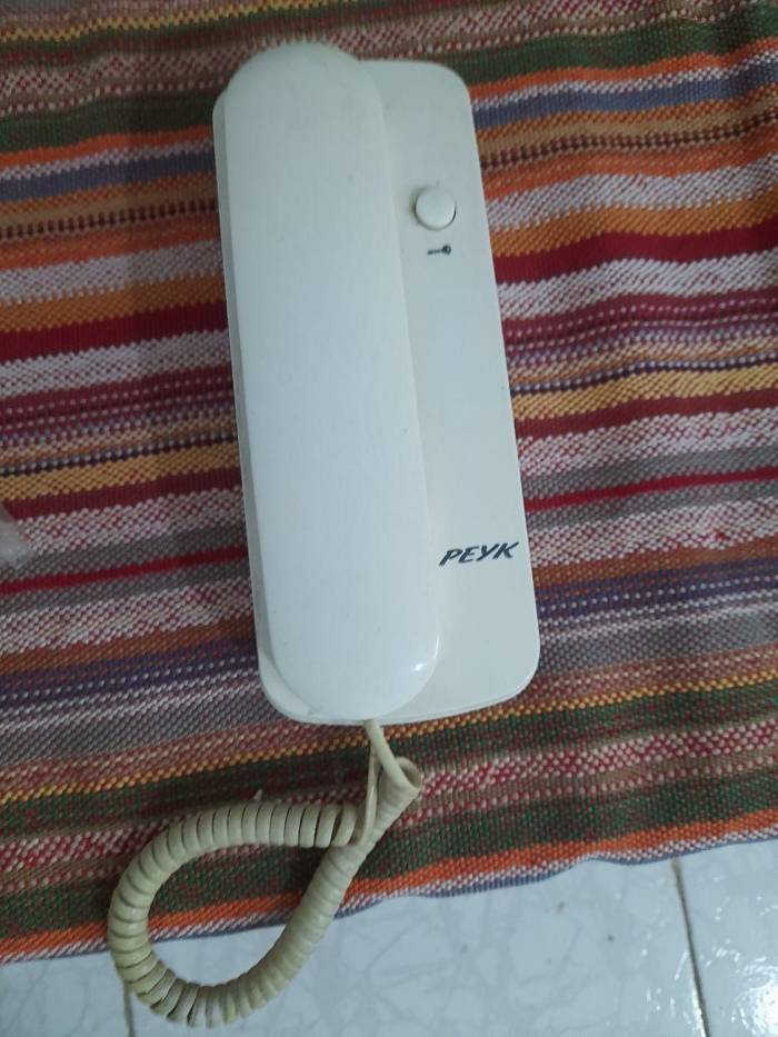 گوشی آیفون صوتی