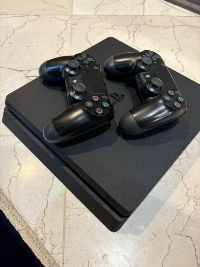 Ps4 slim کپی‌خور