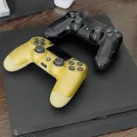 PS4 slim (500gb)