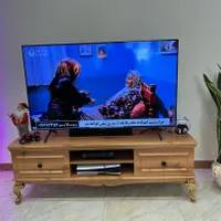 میز تلویزیون در حد نو مناسب جهیزیه