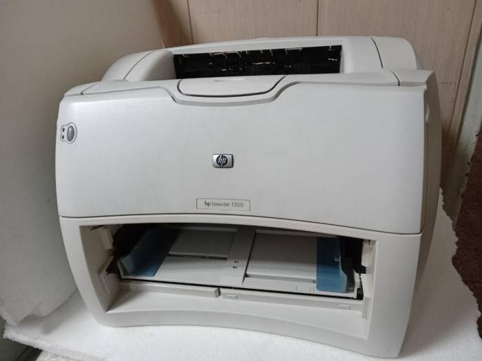 پرینتر hp 1300  مخصوص مهر سازان و انواع مشاغل