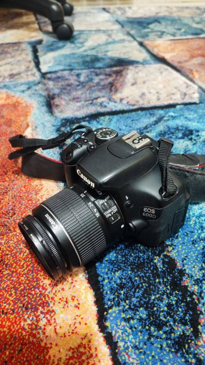 دوربین حرفه ای Canon 600D
